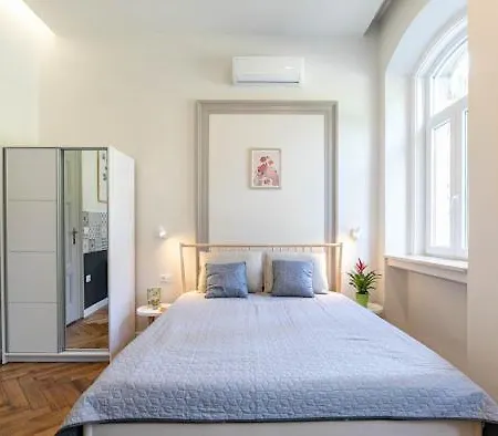 Polai Park Apartman Pula